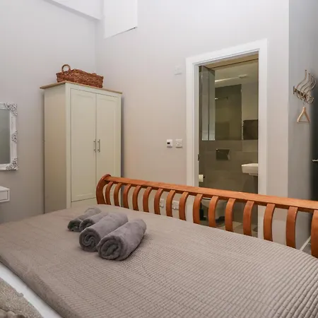 Grizedale Apartment *